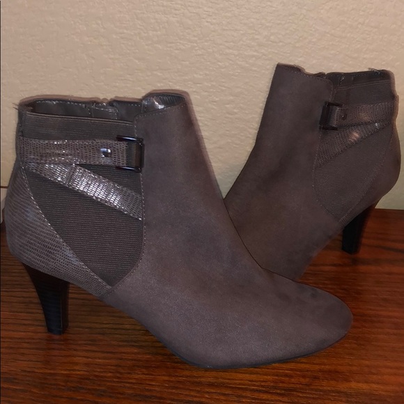 Apri Shoes - Apri ankle boots  Faux Suede & leather details